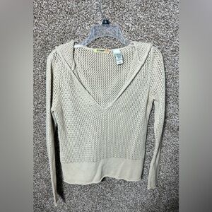 Stamp 10 Women's V-Neck Knit Sweater - Cream